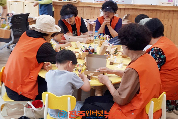 진주시아동위원협의회, 저소득계층아동 대상 ‘우리동네 문화탐방’ 행사 실시