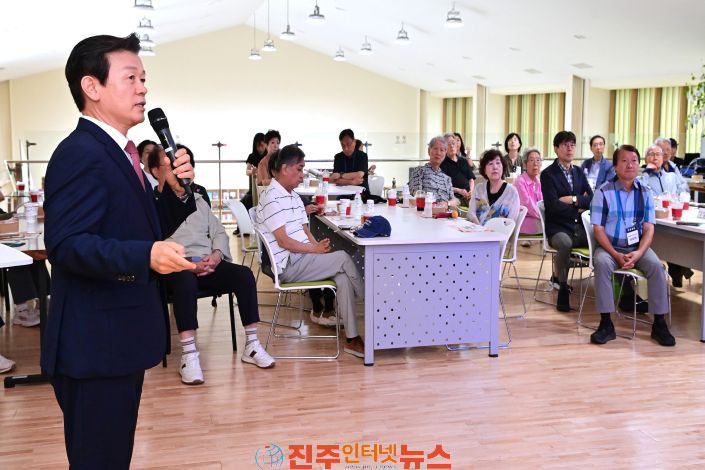 관훈클럽 K-기업가정신 원류 찾아 진주 방문