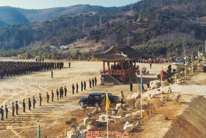 한 청년의 독립정신이 명문학교를 만들다 | 대아고등학교와 반진정신의 탄생