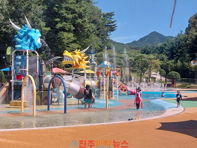 진주시 2026년 여름철 물놀이형 수경시설 운영 종료