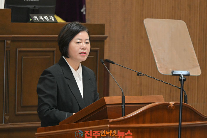 강묘영 진주시의원 하모 캐릭터를 지역산업으로 키워야